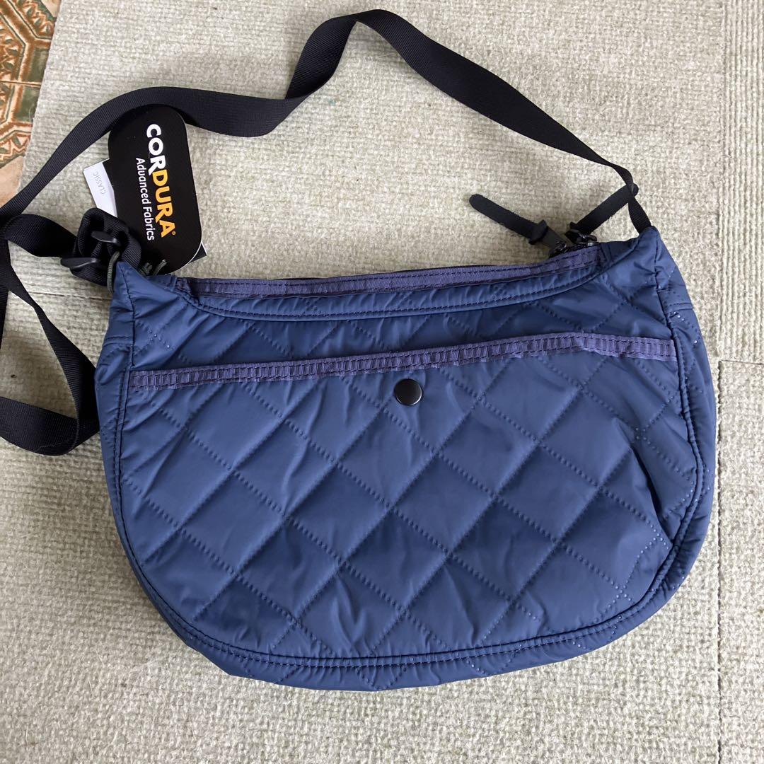 新品GREGORY ネイビー キルティングサコッシュ