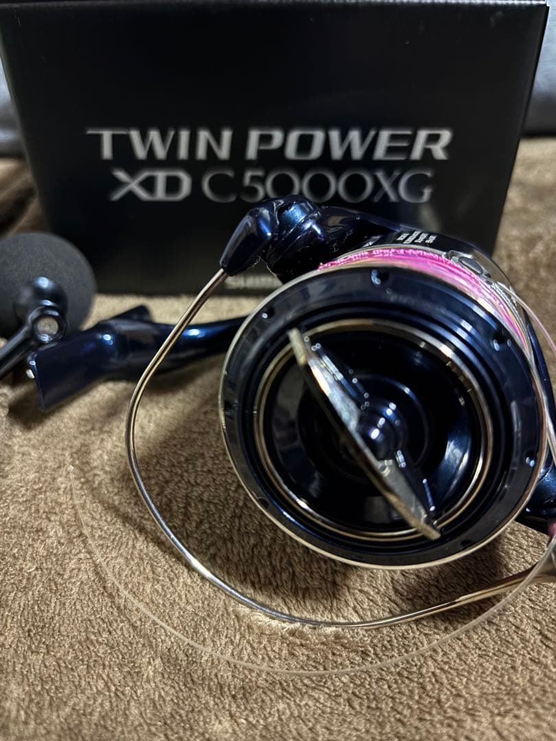 人気のある SHIMANO TWIN POWER XD C5000XG リール