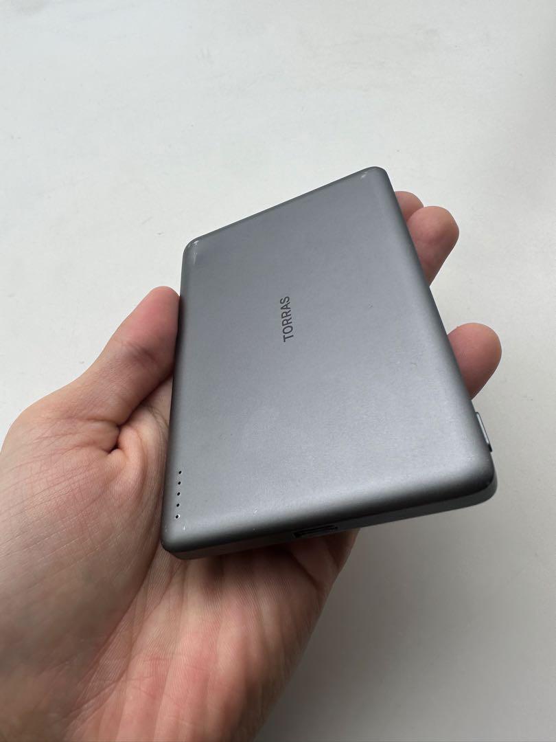 本体ナチュラムチタニウム256gb