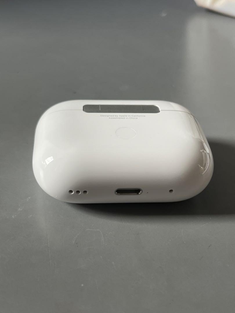 APPLE MQD83J/A WHITE