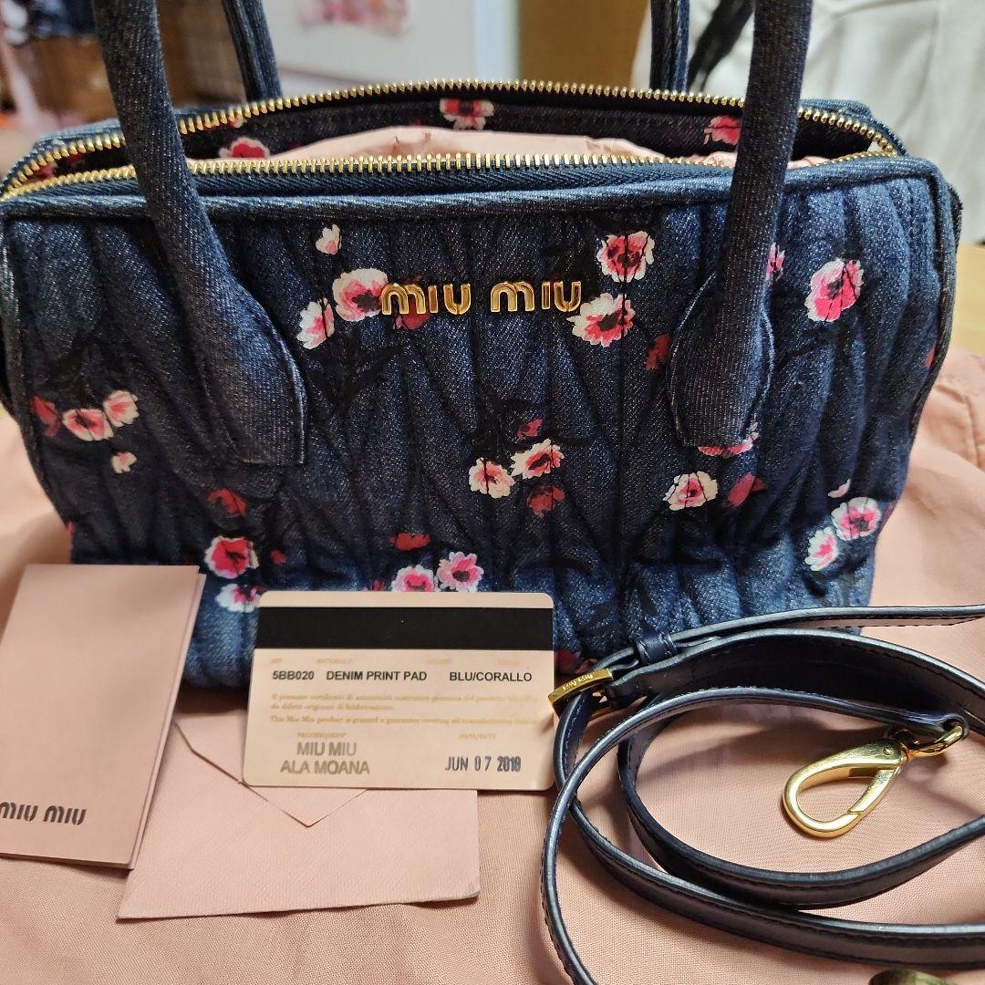 正規代理店 - miumiu【美品】 ミュウミュウ、日本限定花柄デニムバッグ ...