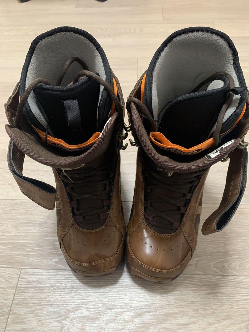 Burton スノーボードブーツ 29cm 革製でお洒落♪メンズ フリー Burton スノーボードブーツ 29cm 革製でお洒落♪メンズ フリー