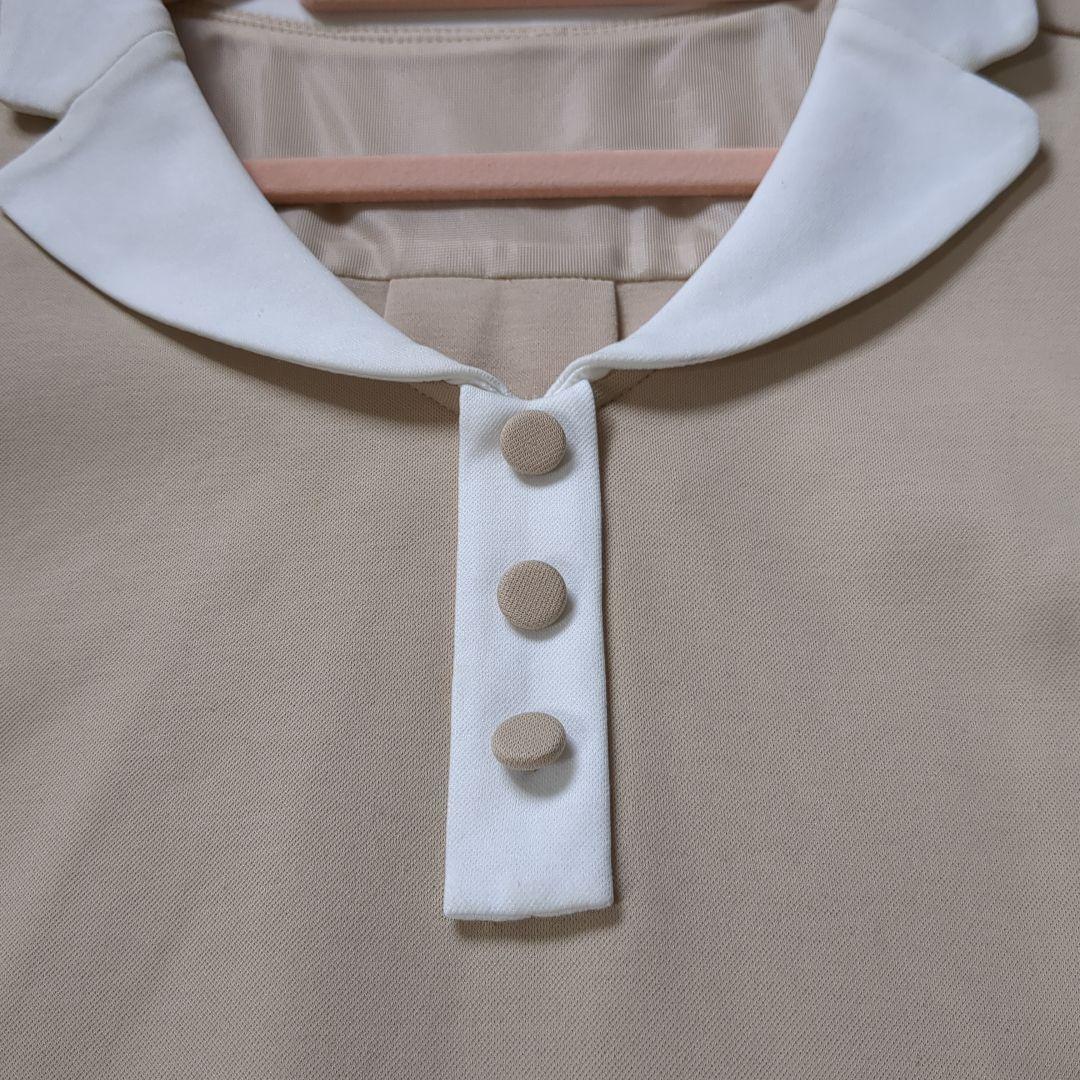 FOXY　半袖ワンピース　38size　ベージュ　両サイドポケット有り FOXY 半袖ワンピース 38size ベージュ 両サイドポケット有り