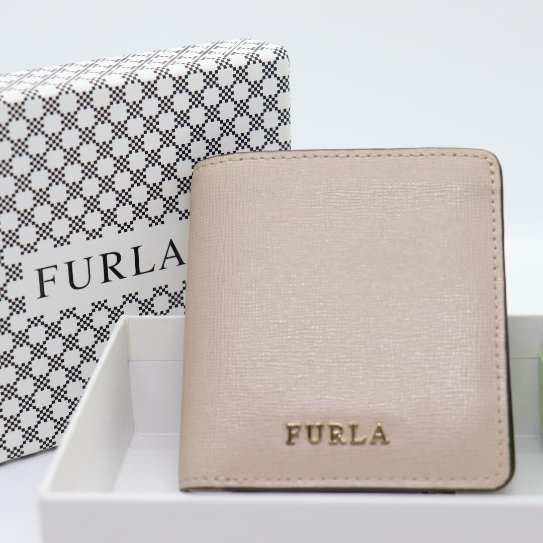 超美品 フルラ FURLA 財布 2つ折り バビロン ピンクベージュ