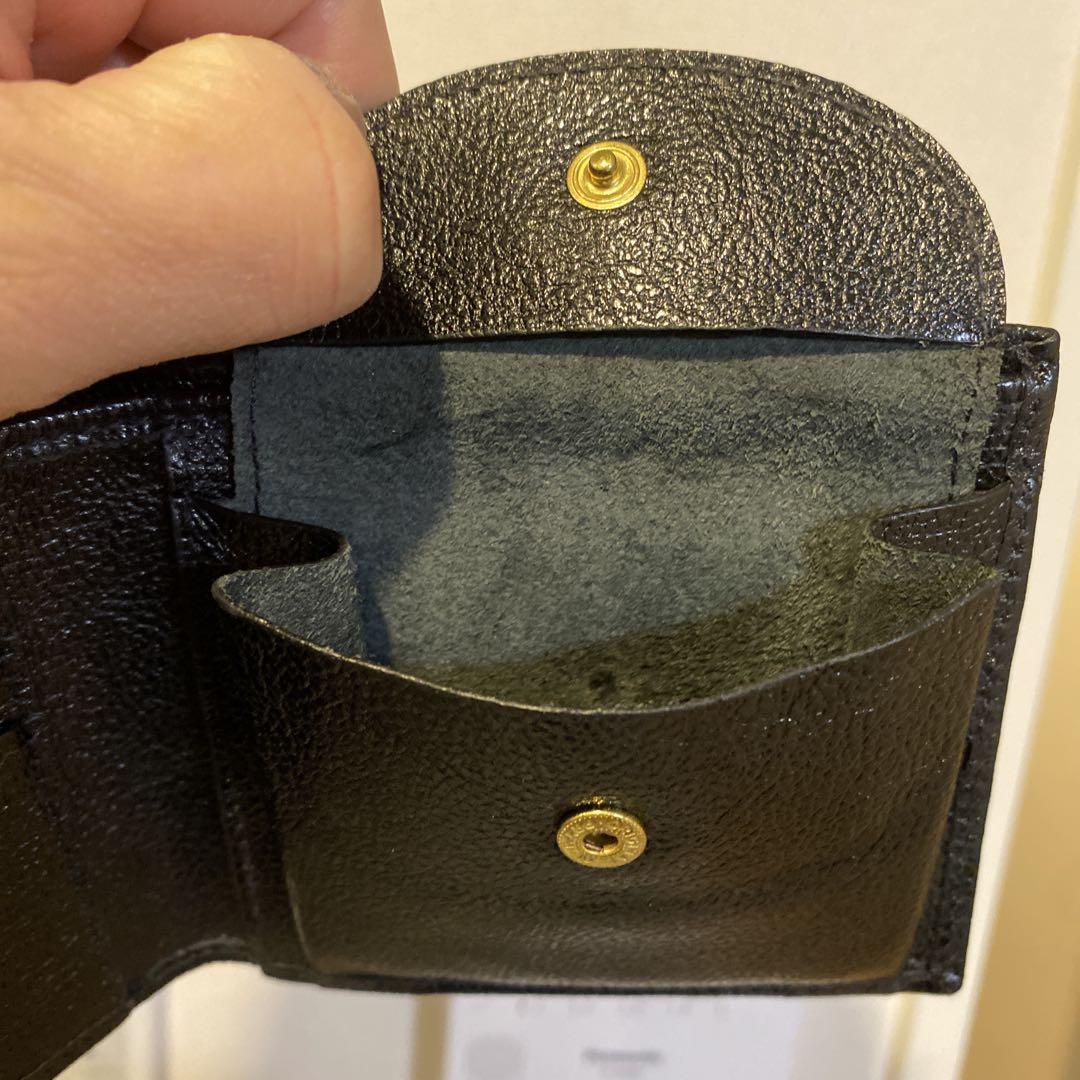 あイルビゾンテ　革財布