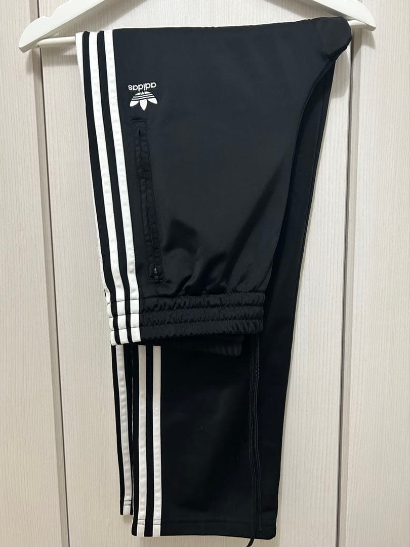 【新品同様】adidas アディダス メンズ 上下セット Mサイズ 【新品同様】adidas アディダス メンズ 上下セット Mサイズ