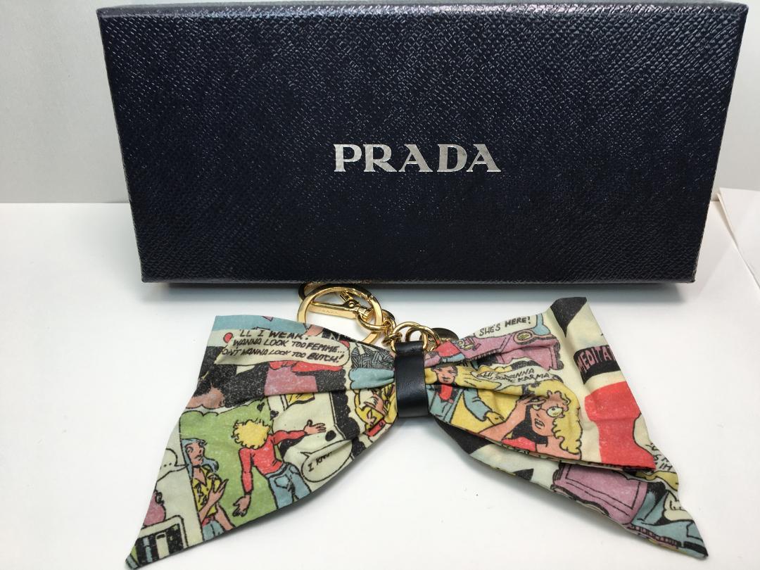 希少レア PRADA プラダ コミックリボン キーホルダー キーリング チャーム