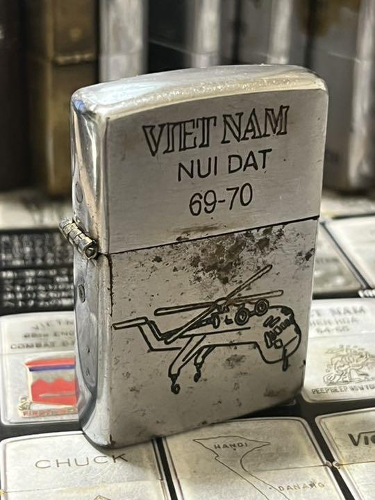 適当な価格 【ベトナムZIPPO】本物 1969年製ベトナムジッポー「戦闘 【ラッピング不可】 ベトナムZIPPO 日用品/生活雑貨/旅行