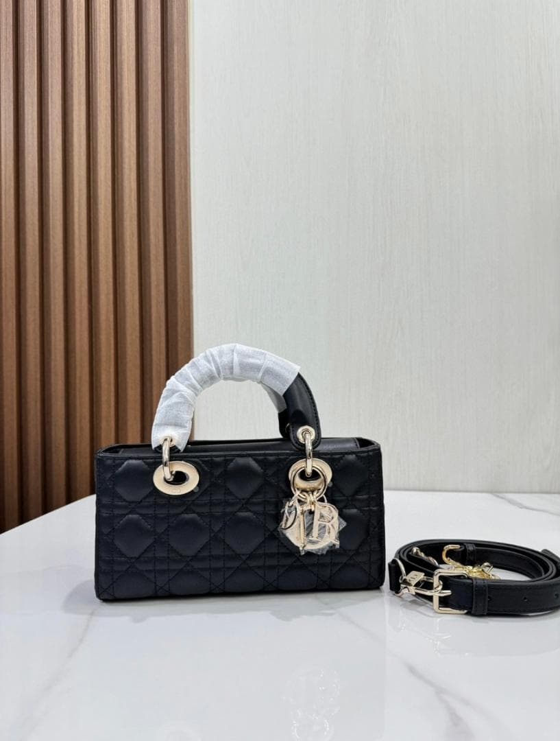 極美品✨ DIOR ブラック ハンドバッグ