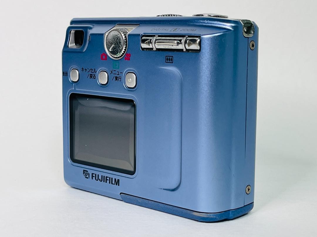 FUJIFILM finepix 40i デジカメ 富士フイルム FinePix 40i 価格比較 - 価格.com