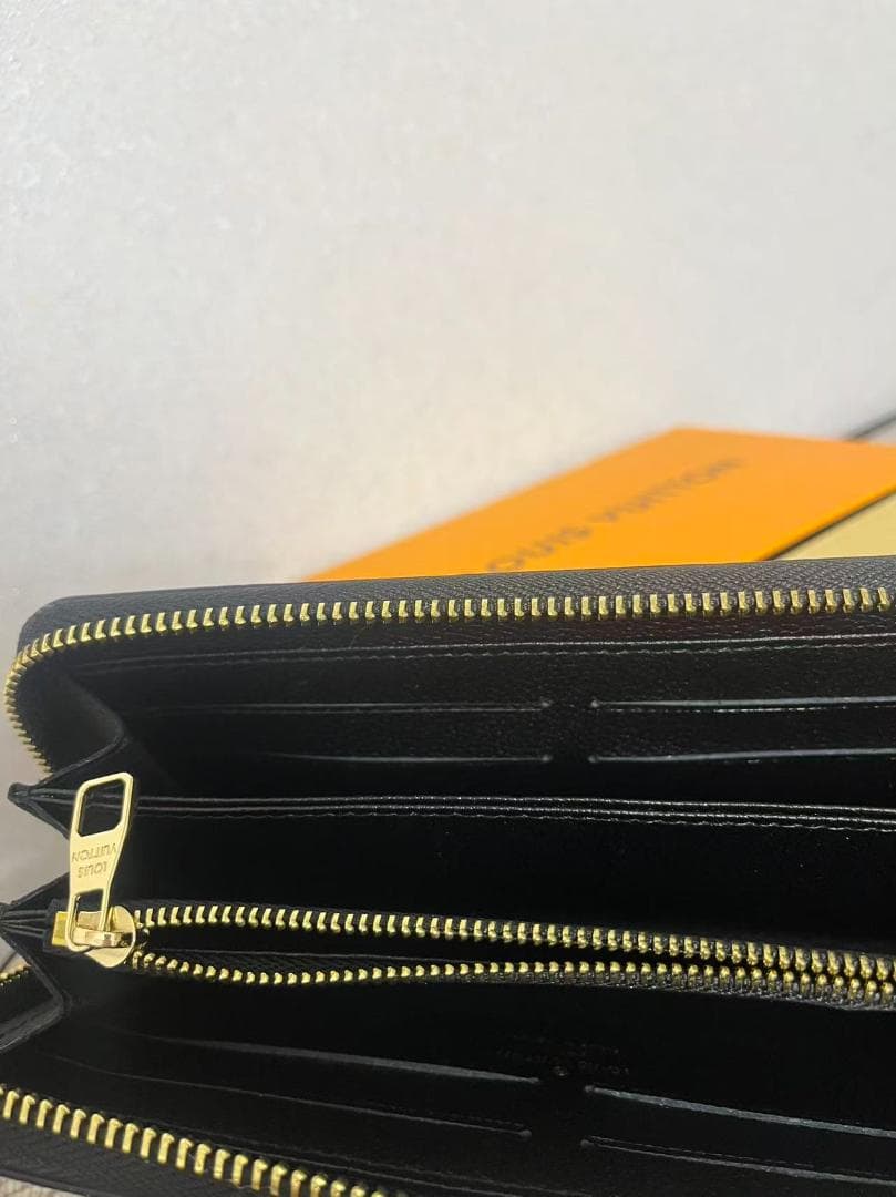 Louis Vuitton モノグラム 二つ折り財布 Louis Vuitton モノグラム 二つ折り財布