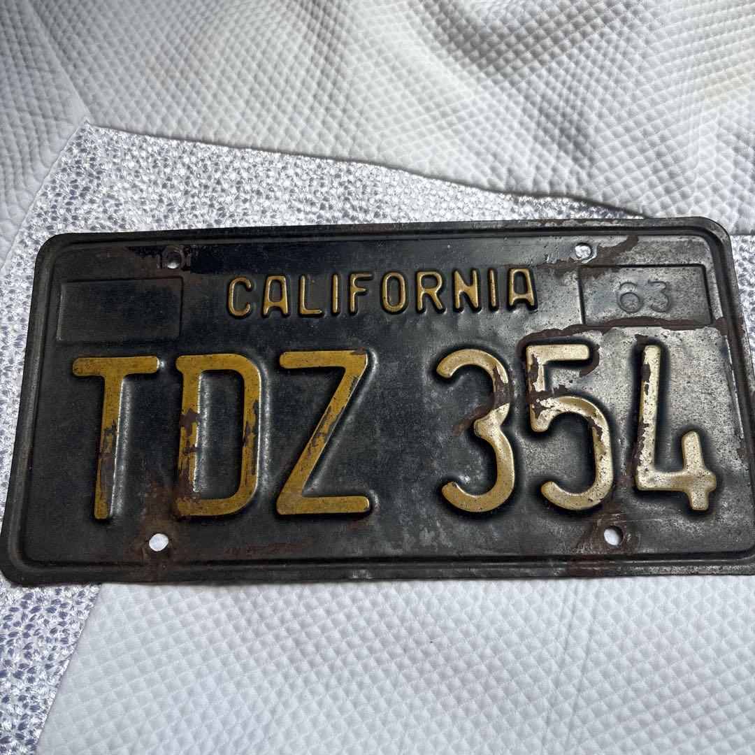 USED品 カリフォルニア ナンバープレート ブラック 全3種 60年代