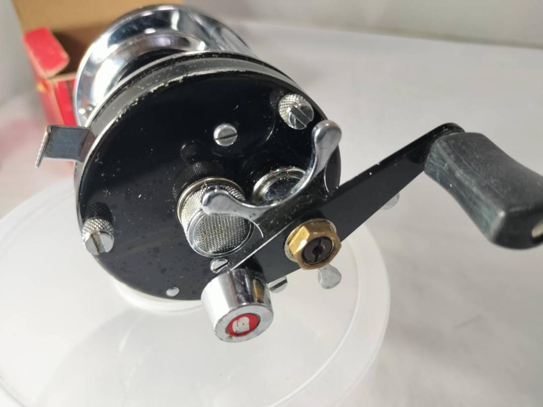 中古 ヴィンテージ　アブガルシア　アンバサダー　6000ｃ　リール 箱付 中古 ヴィンテージ アブガルシア アンバサダー 6000c リール 箱付