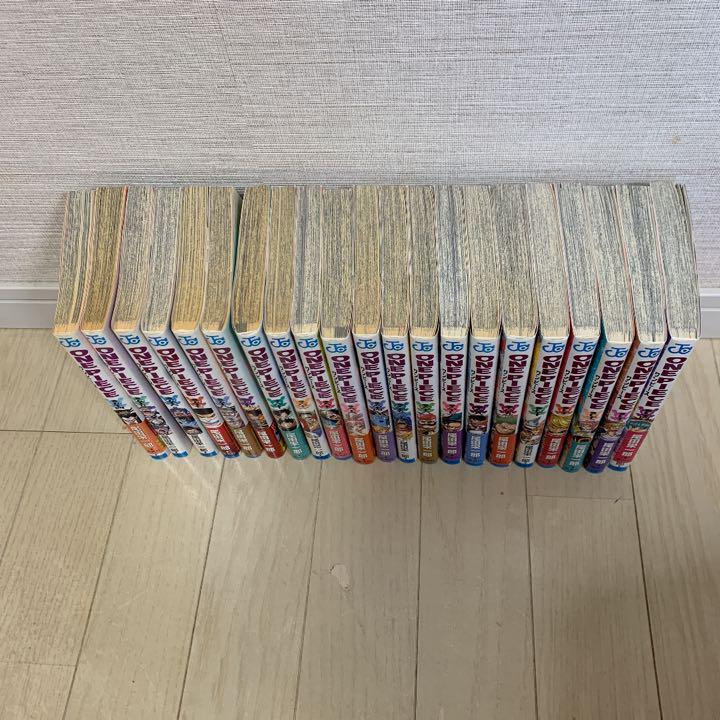 ワンピースone Piece 1から74巻 0巻と千巻 映画特典 ブックカバー メルカリ ワンピースone Piece 1から74巻 0巻と千巻 映画特典 ブックカバー メルカリ