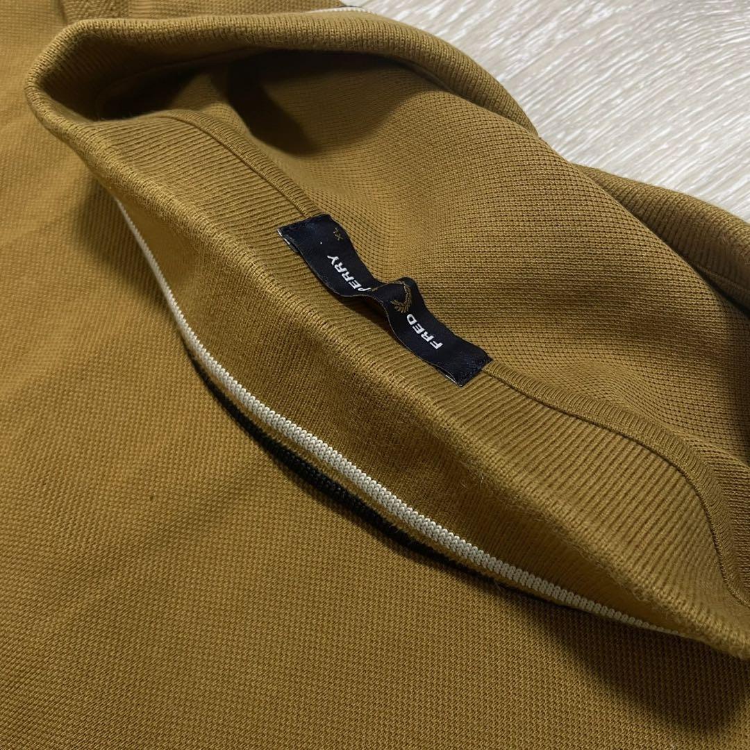 FRED PERRY M3636 カーキ ワンポイントロゴ 長袖ポロシャツ　XL