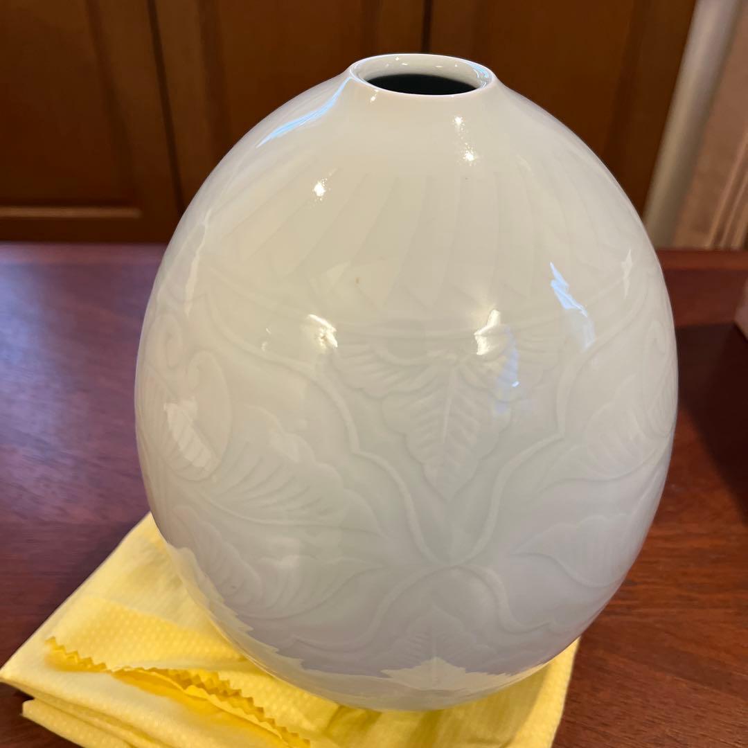 白磁彫 壺 松尾重利造 WWW_IBETON_RU