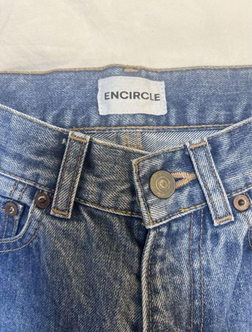 ENCIRCLE Go to jeans