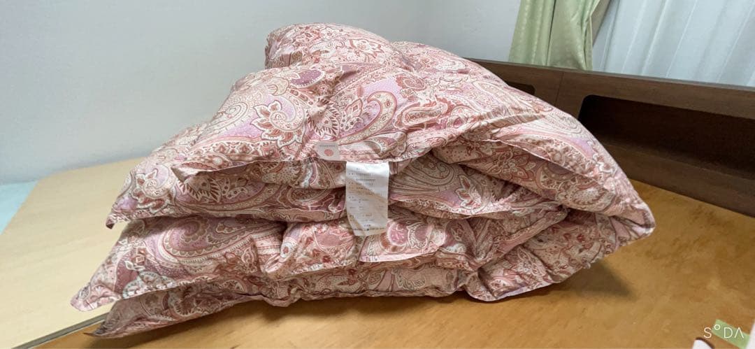 西川の羽毛掛け布団　ダブルロング