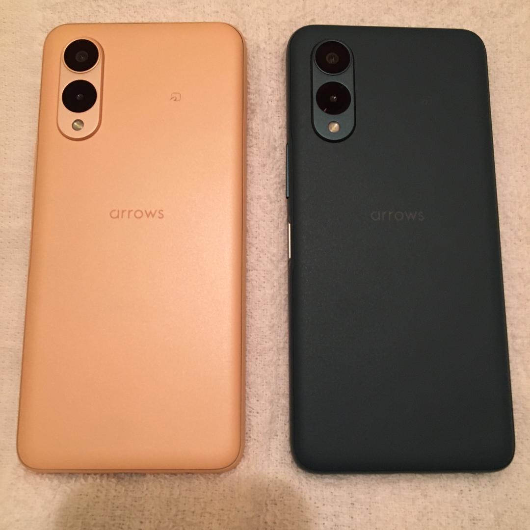 arrowsWe2　オレンジ(F-52E)とネイビー(M07)　ほぼ未使用品 arrowsWe2 オレンジ(F-52E)とネイビー(M07) ほぼ未使用品 - メルカリ