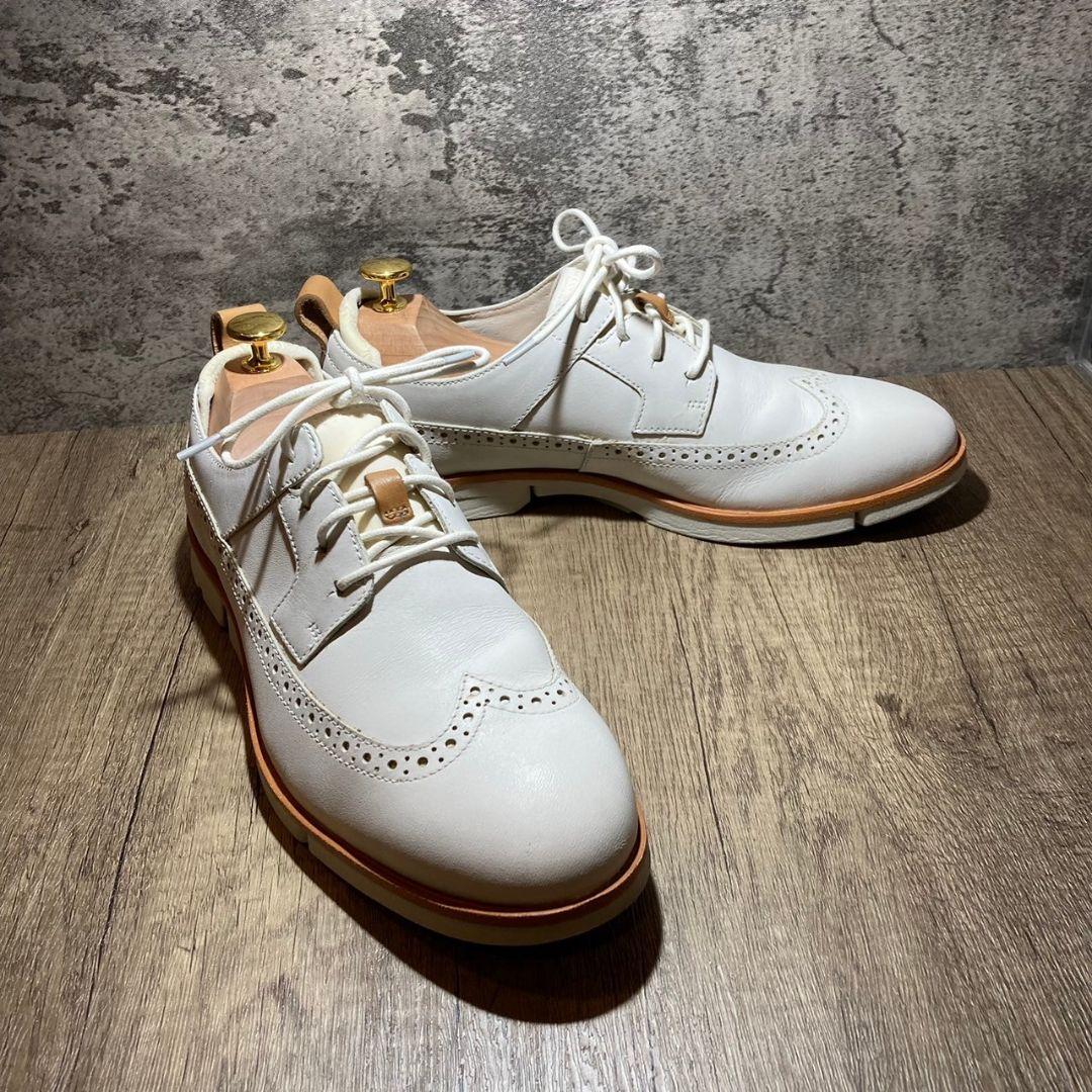 クラークス Clarks 白 スニーカー レザー ドレスシューズ ホワイト