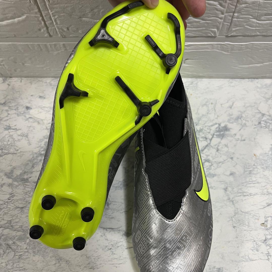 新品　ナイキ　ズーム　ヴェイパー15 ジュニア　サッカーシューズ