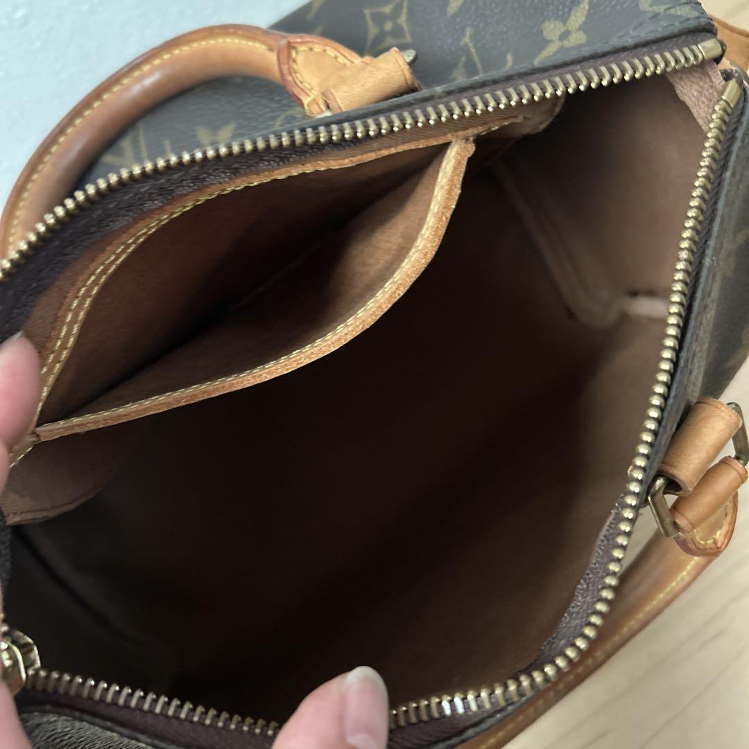 Louis Vuitton ダークブラウン バッグ