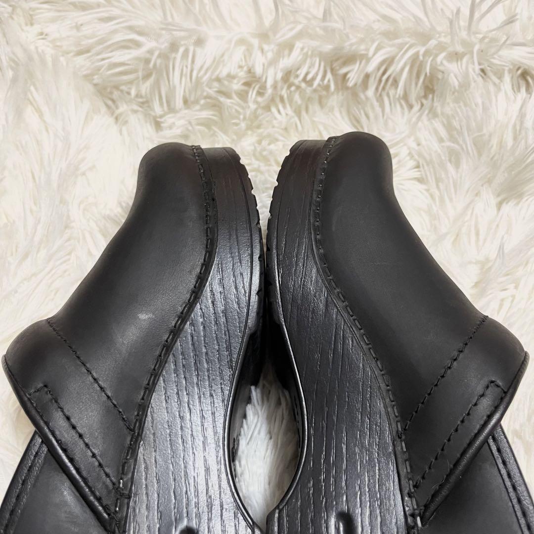 【美品】 dansko 36 プロフェッショナルオイル黒 ドサボサンダル