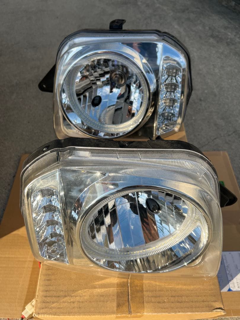 JB23 ジムニー 社外ヘッドライト目立った傷や汚れなし
