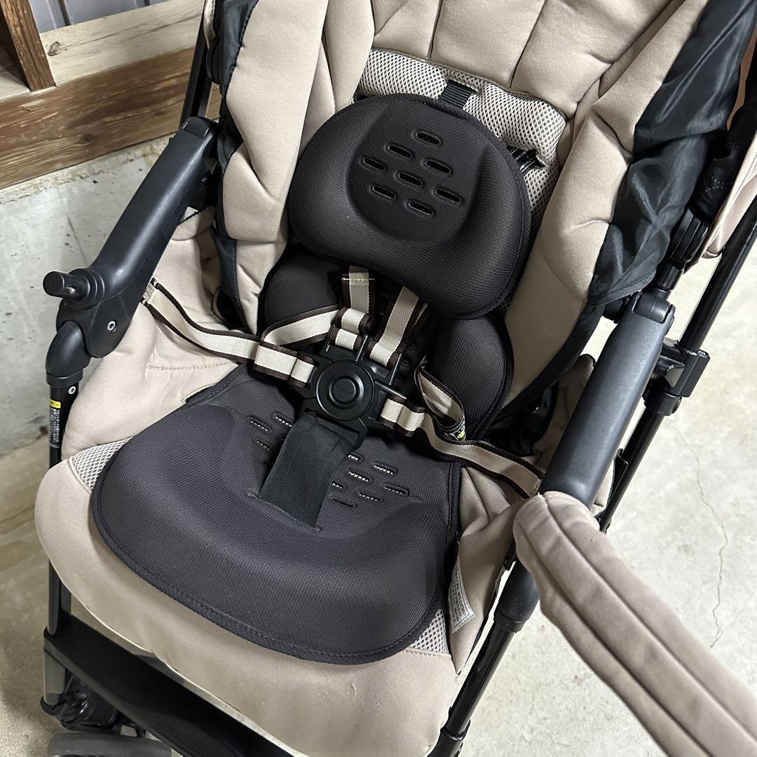 combi メチャカルハンディオート4キャスコンパクト　アンティークベージュ