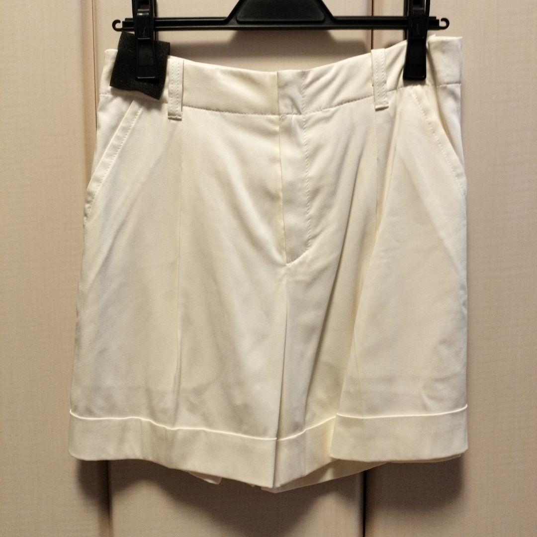 ⭐️【新品未使用】クードシャンス ホワイト ショートパンツ 38 日本製 タグ付