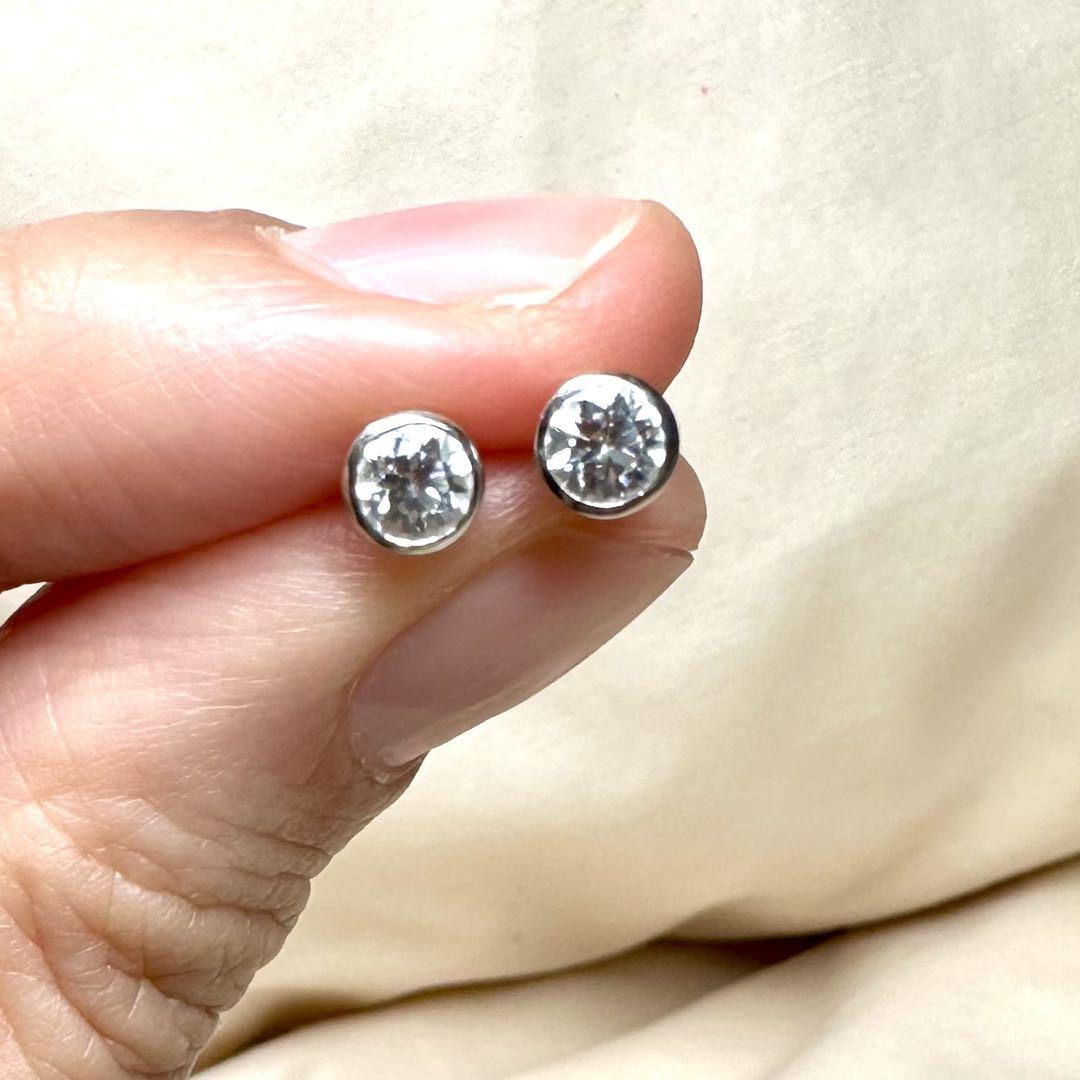 計0.5ct PT天然ダイヤモンドピアス 計0.5ct PT天然ダイヤモンドピアス
