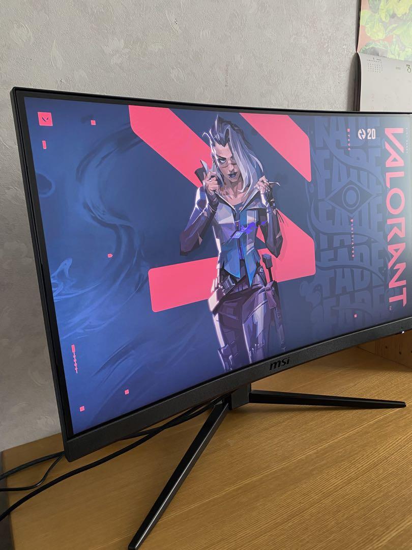 MSI 湾曲ゲーミングモニター G24C4 E2 23.6インチ　180Hz