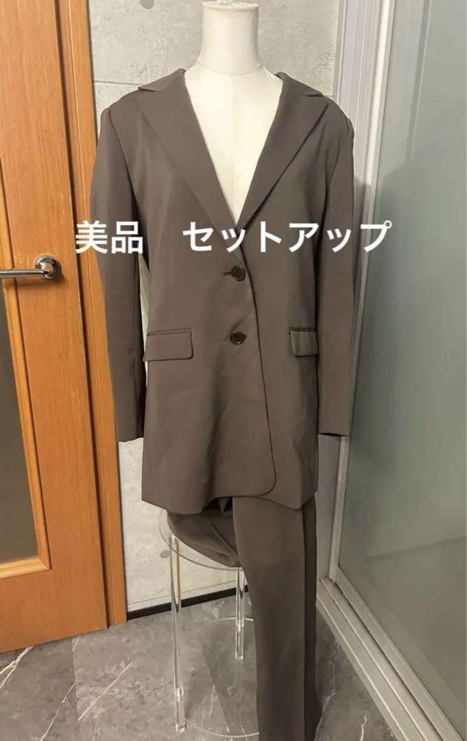 【美品】スーツカンパニー　カーキ　セットアップ　スーツ　入園　卒園　オフィス