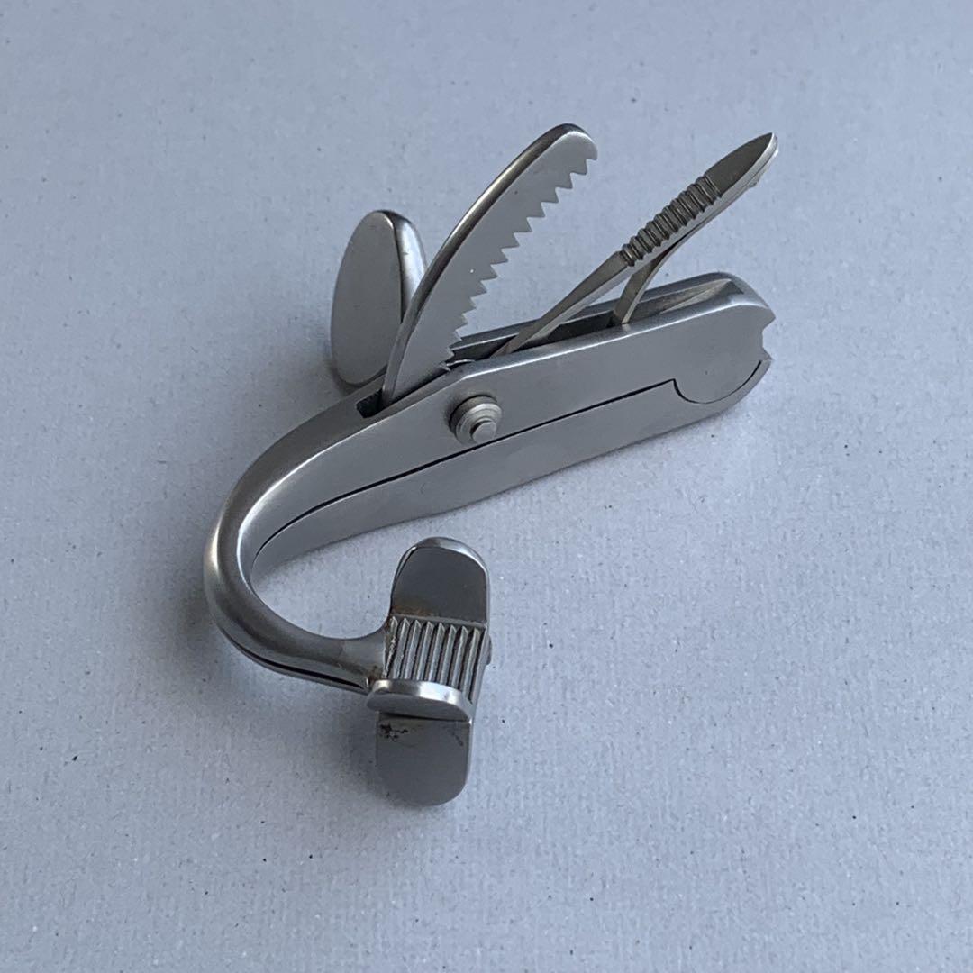 開口器　万能開口器
