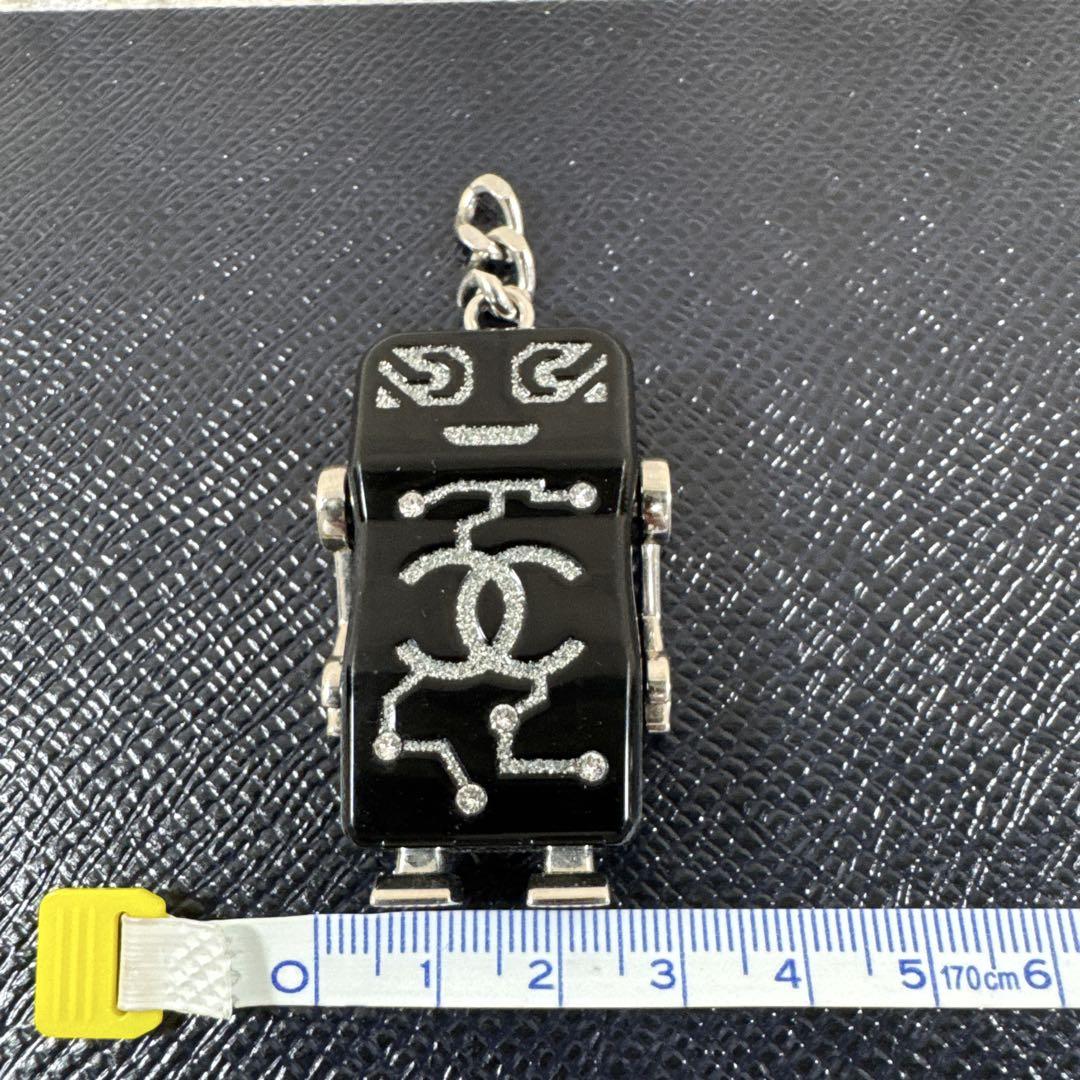 訳あり CHANEL シャネル ロボット キーホルダー キーリング