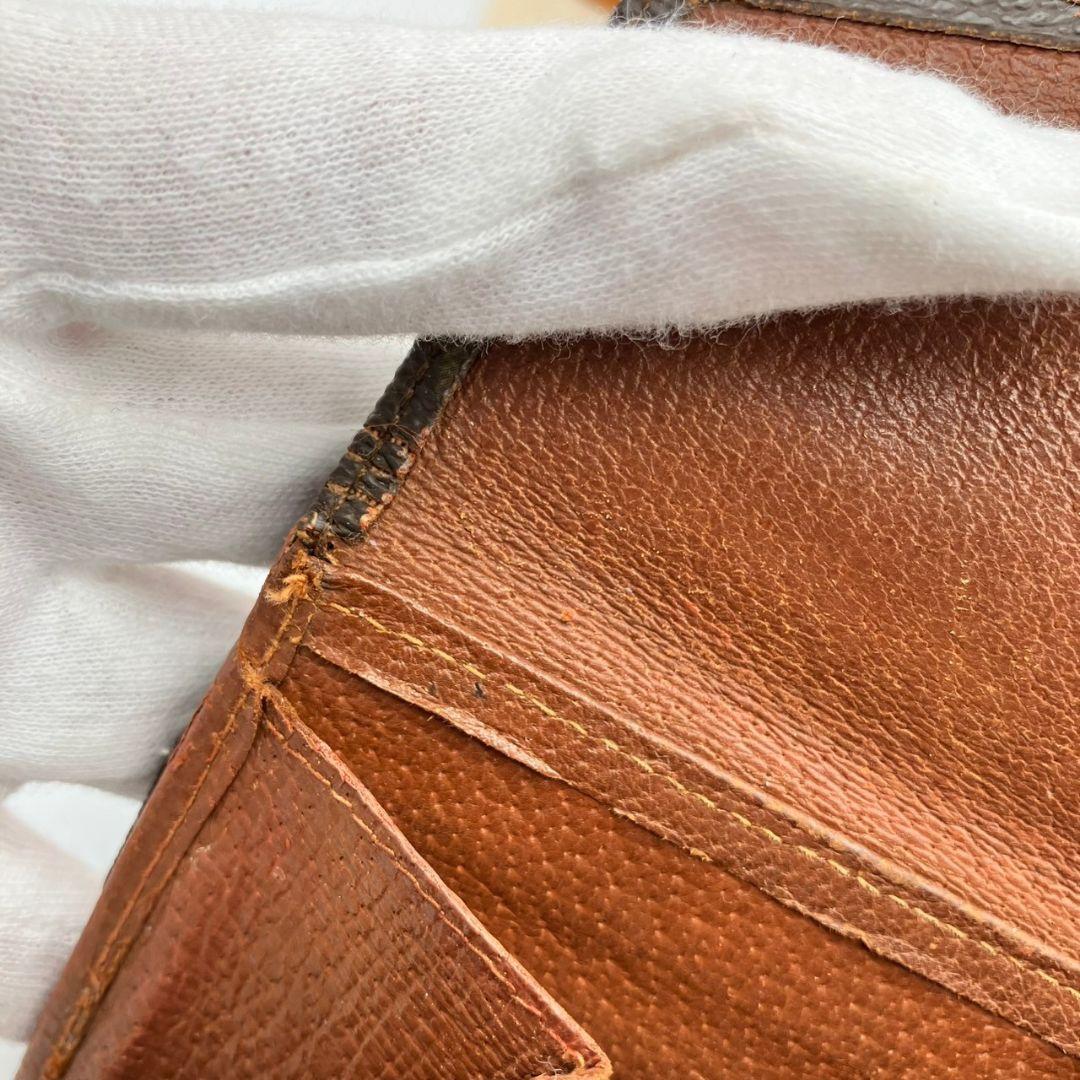 Vuitton 折り財布