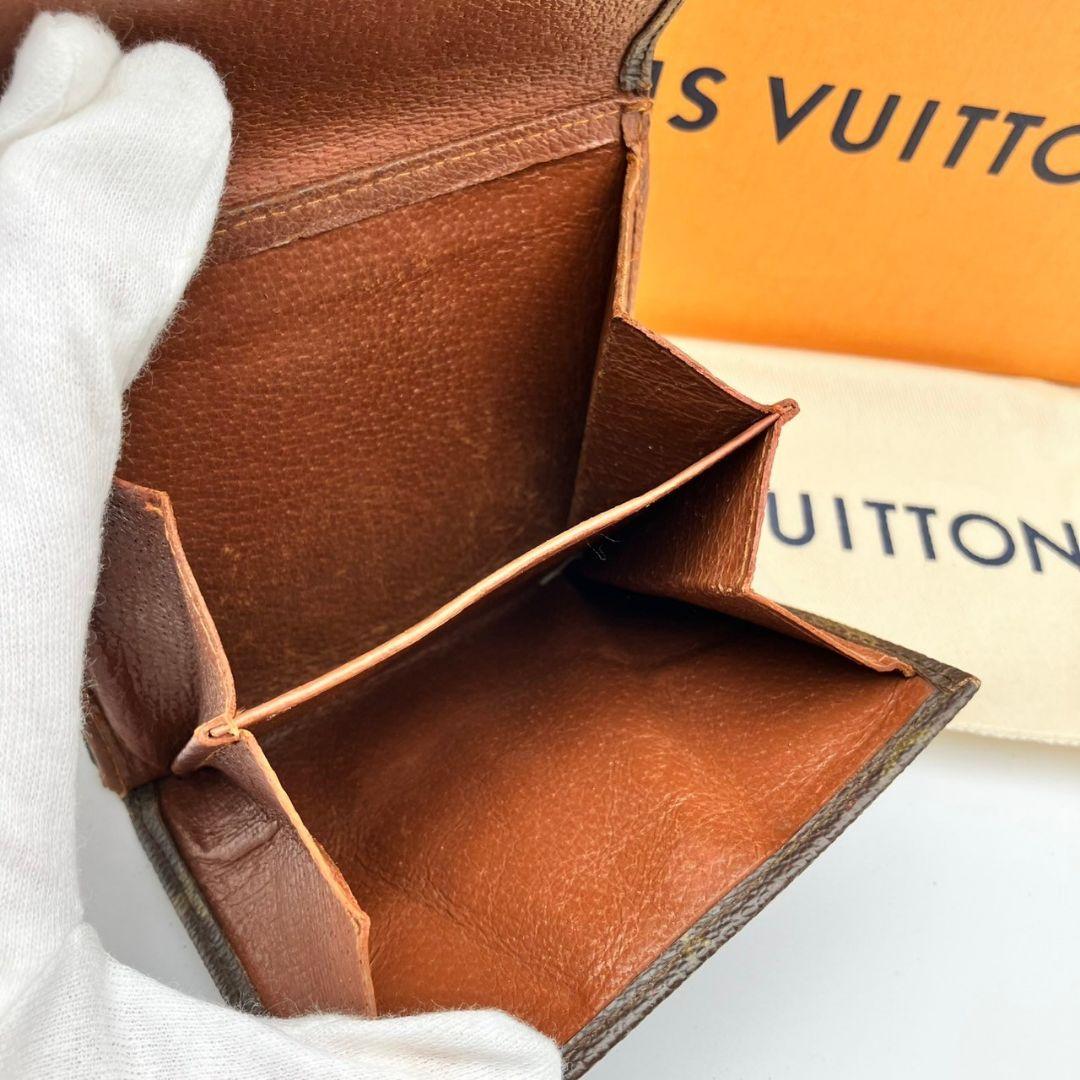Vuitton 折り財布