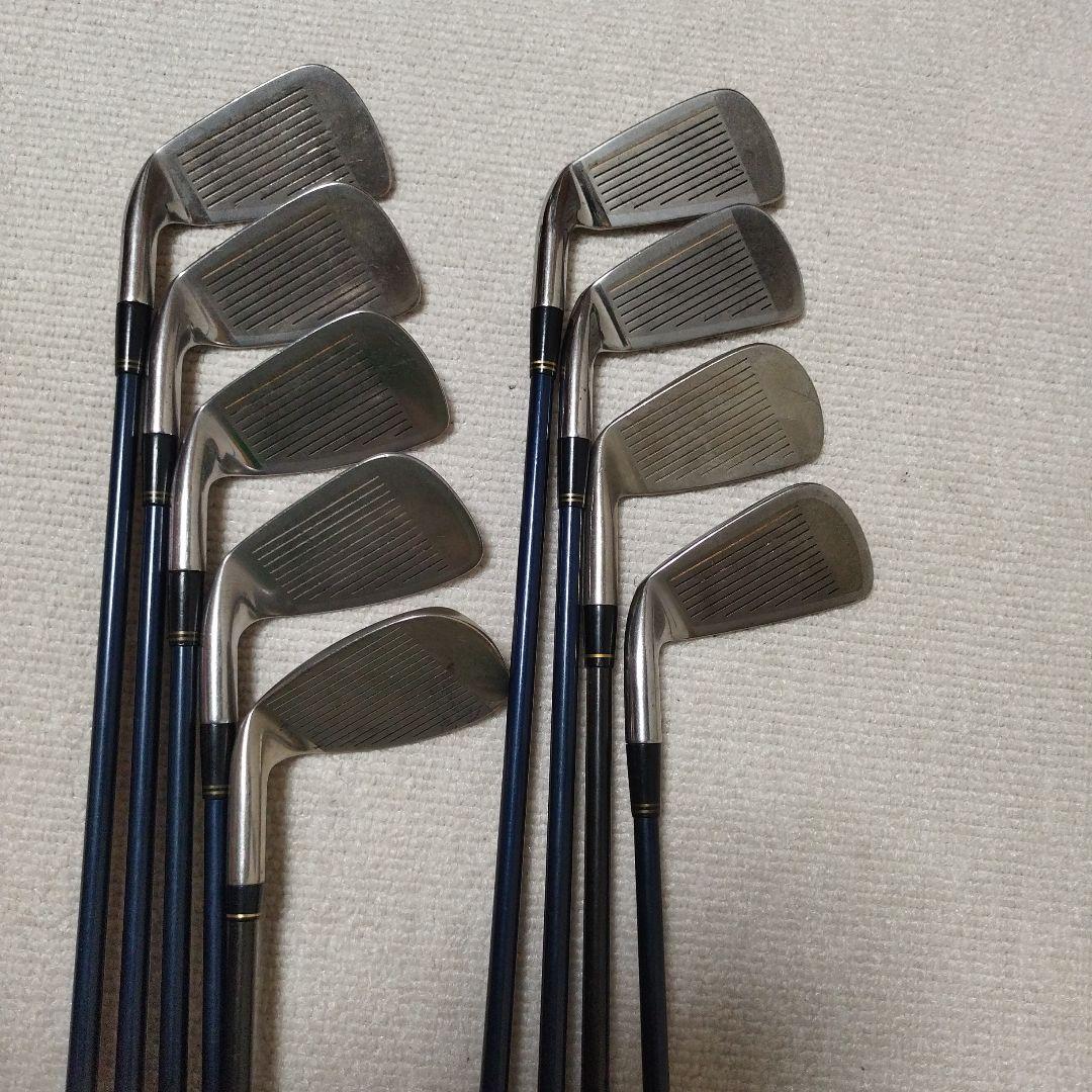 ゴルフクラブ フルセット　フレックス R　 ゴルフバッグ（ほぼ新品）付き。