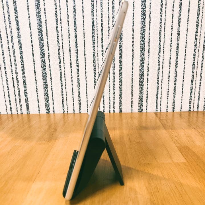 おまけ多数⭐︎超美品⭐︎iPad mini4 64gb SIMフリーシルバー第四世代