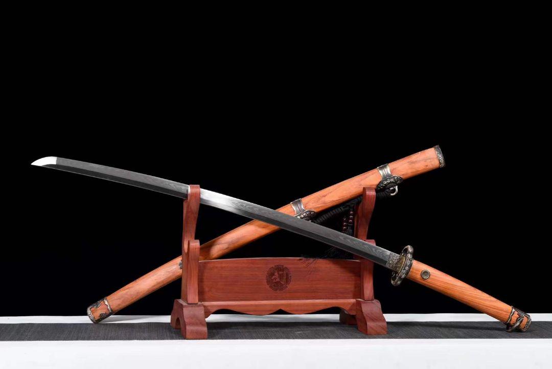 レッドウッドモデル【定番菊一文字太刀】武具　刀装具　日本刀　模造刀 居合刀 レッドウッドモデル【定番菊一文字太刀】武具 刀装具 日本刀