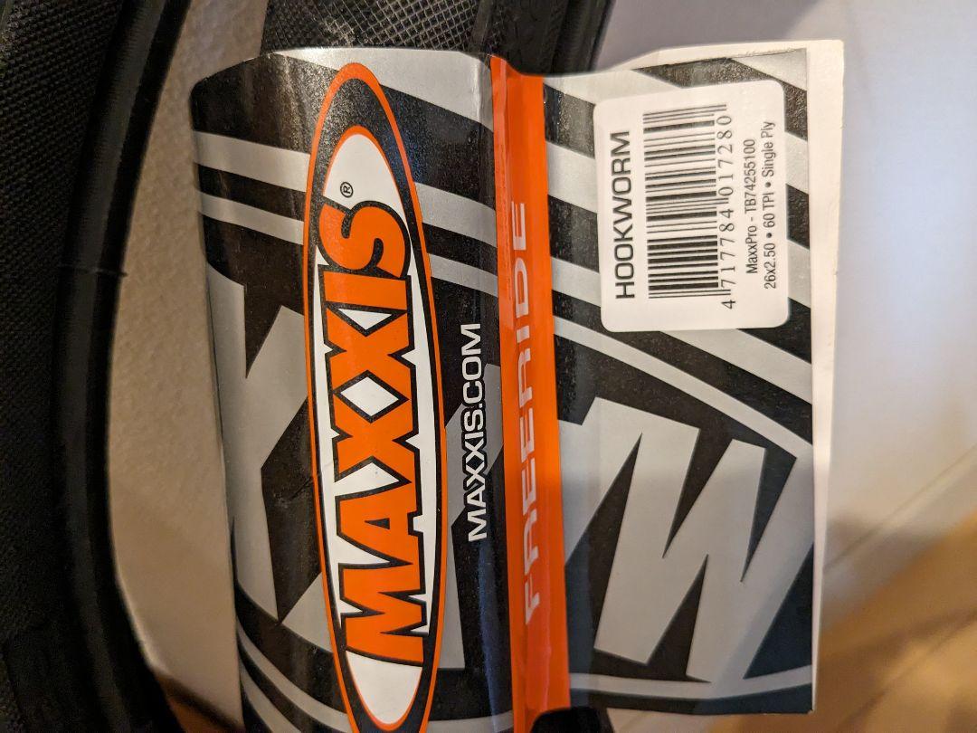 マキシス　Maxxis Hookworm 26x2.5　2本セット マキシス Maxxis Hookworm 26x2.5 2本セット