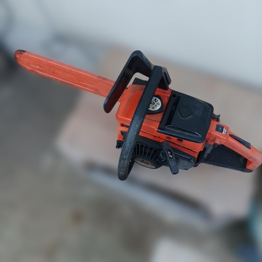 日立工機 CS 35E1 エンジンチェンソー 350mm目立った傷や汚れなし