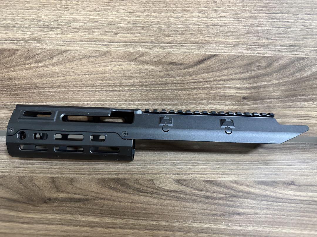次世代mp5対応　LEAPERS UTG PRO タイプハンドガード