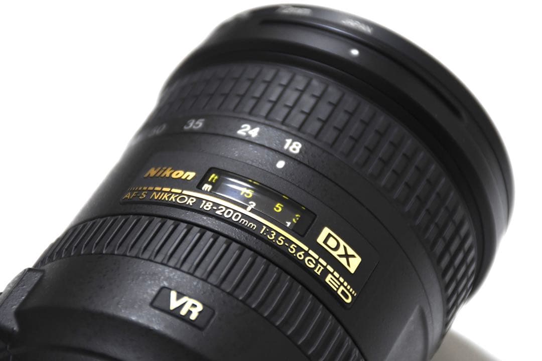 Nikon AF-S NIKKOR 18-200mm f/3.5-5.6G II