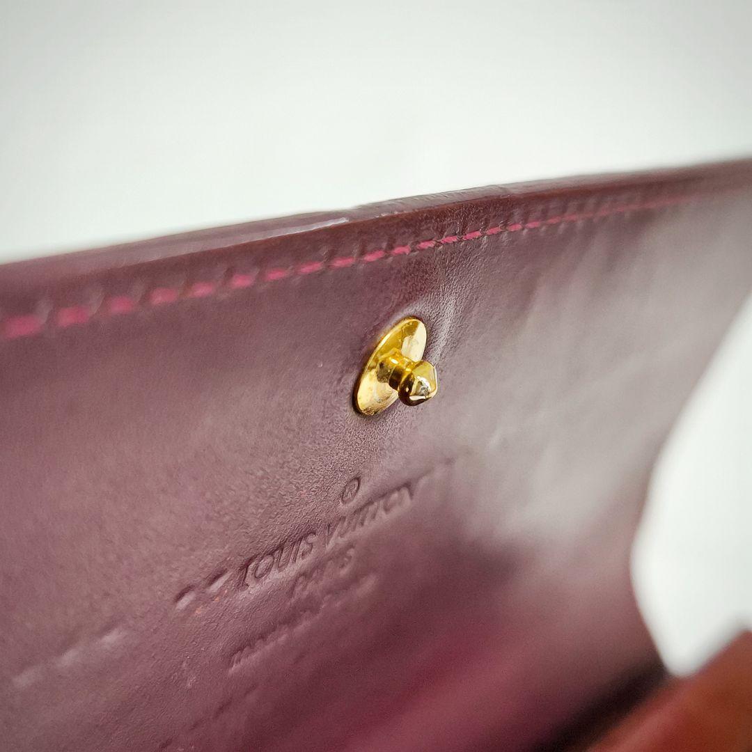ルイヴィトン　ポルトフォイユ・サラ　ヴェルニ　長財布　M91521