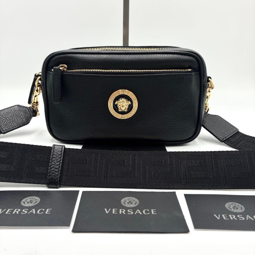 RFID搭載 ヴェルサーチ ショルダーバッグ カメラ メドゥーサ レザーVERSACE