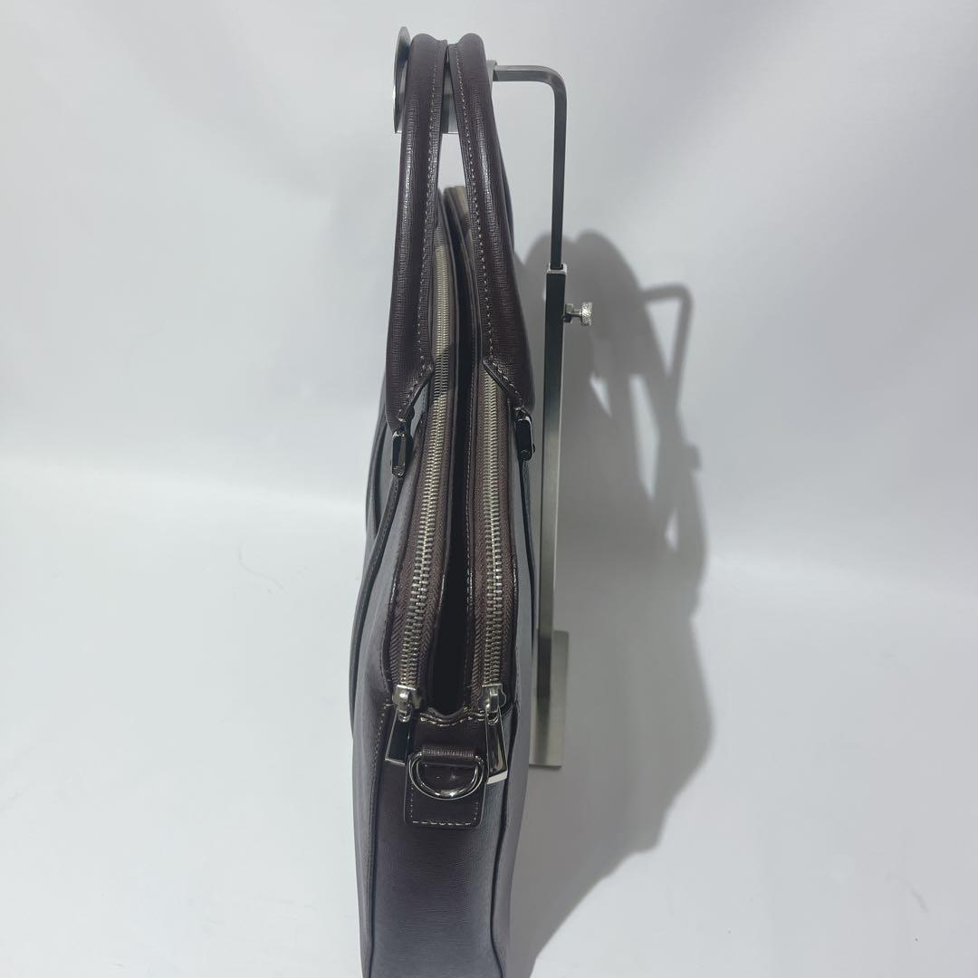 美品　バーニーズニューヨーク ハンド ビジネスバッグ PC ブリーフケース