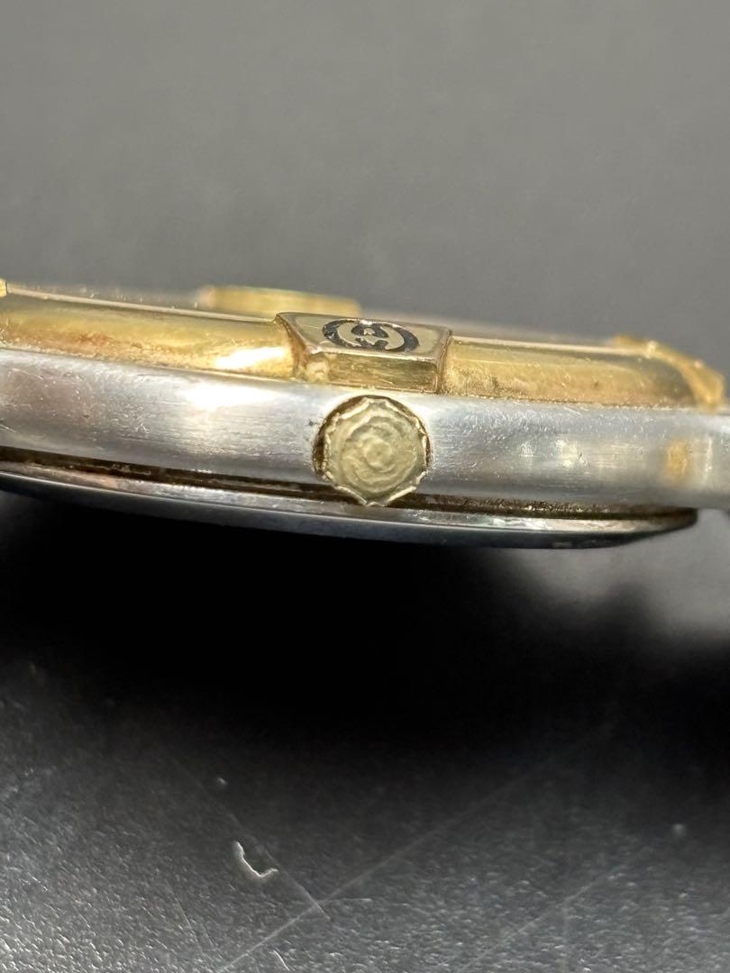 GUCCI 9000M ヴィンテージ腕時計 不動品 グッチ デイト