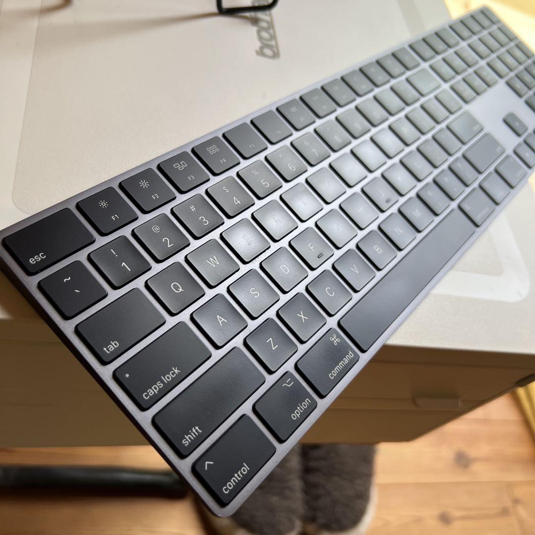 Apple Magic Keyboard 英語(US) スペースグレイ