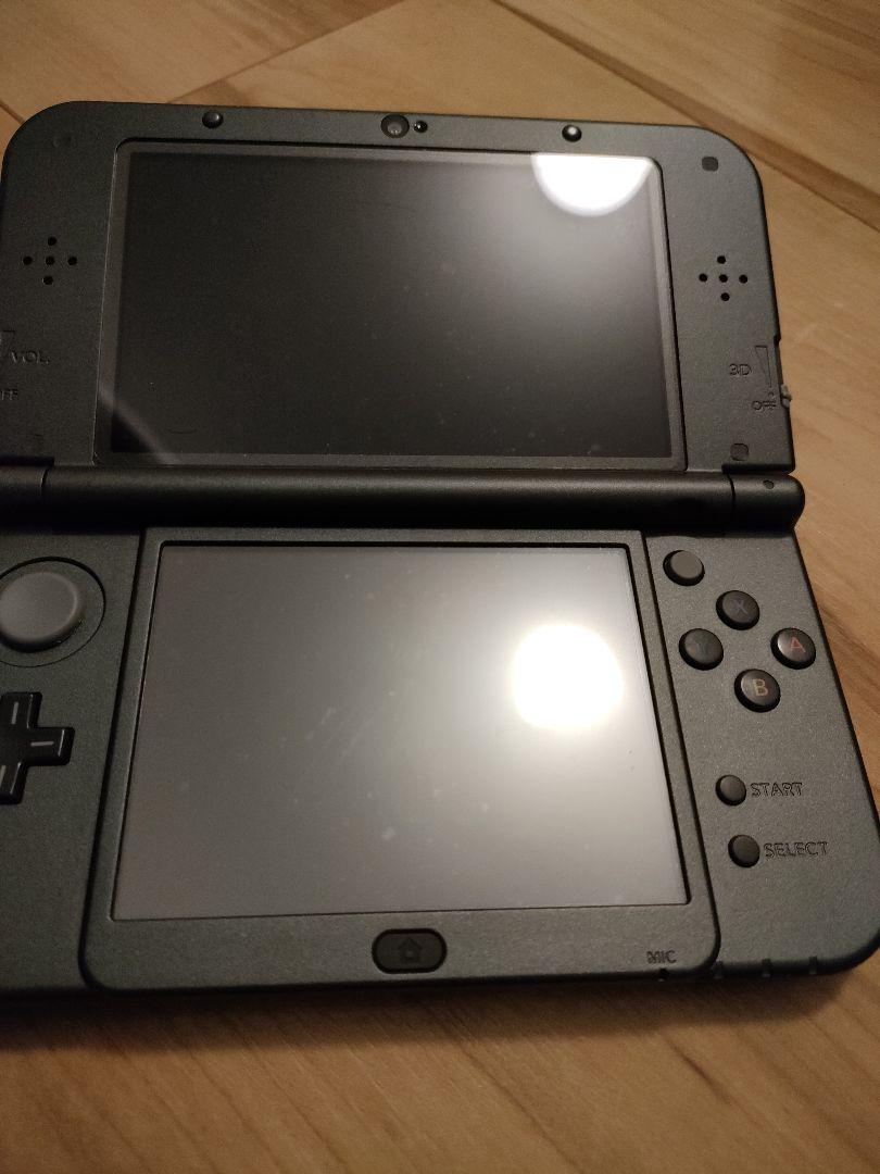 Newニンテンドー3DS LL メタリックブラック　ソフト1本付